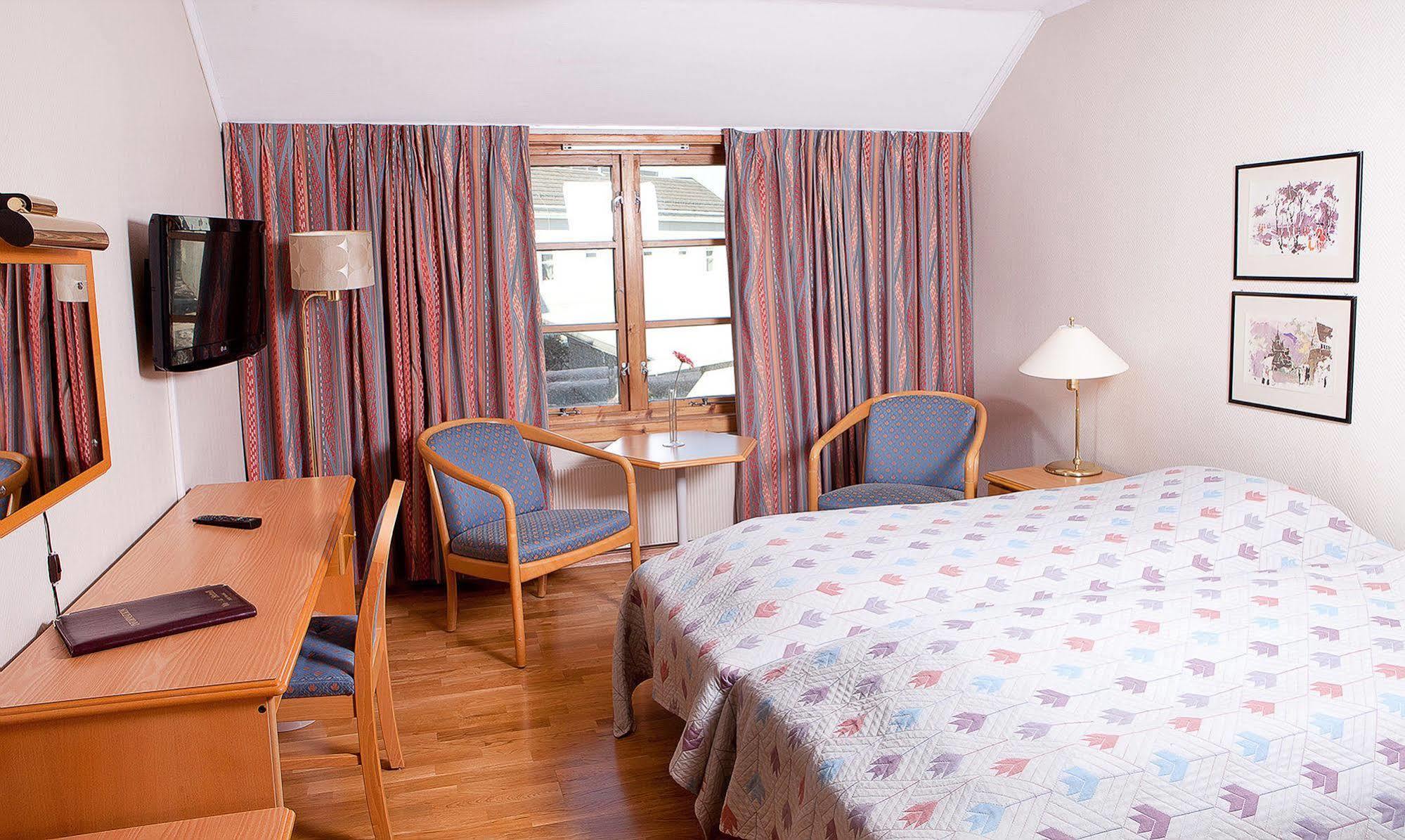 Verdal Hotell Verdalsora Exterior photo